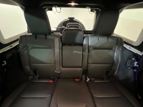 New 2026 Jeep Wrangler Unlimited Rubicon AWD/4WD image 25