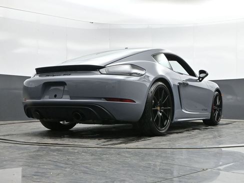 Used 2023 Porsche 718 Cayman GTS RWD image 38