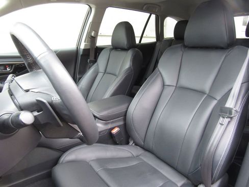 Used 2024 Subaru Outback Touring XT w/ Popular Package #2 image 12