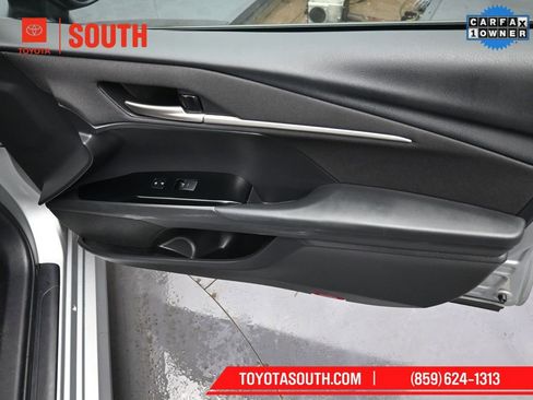 Used 2025 Toyota Camry LE image 35