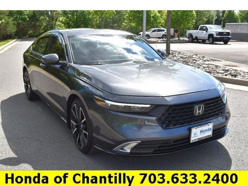 Used 2024 Honda Accord Touring image 1