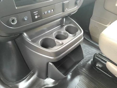 Used 2020 Chevrolet Express 2500 w/ Driver Convenience Package RWD image 30