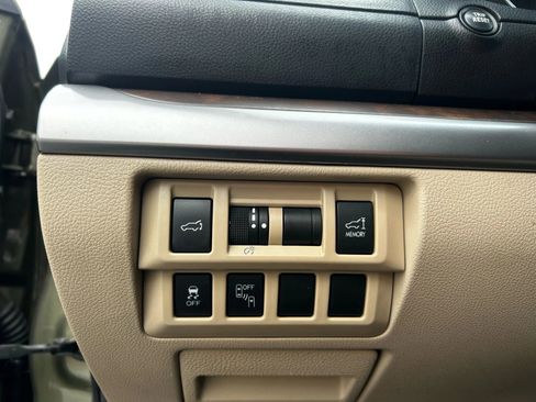 Used 2016 Subaru Outback 2.5i Limited w/ Popular Package #4 image 13