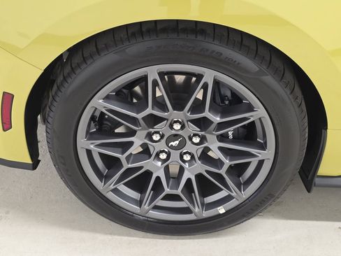 Used 2025 Ford Mustang GT Premium w/ GT Performance Package RWD image 66