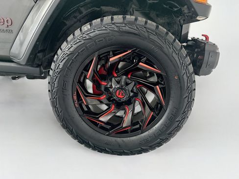 Used 2021 Jeep Wrangler Unlimited Rubicon AWD/4WD image 31