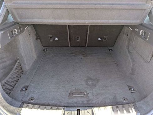 Used 2020 Jaguar F-PACE R-Sport image 15