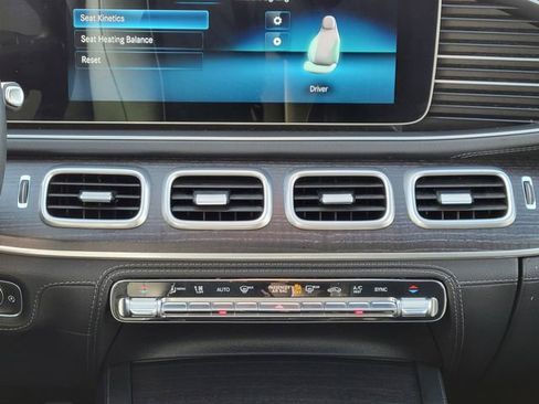 Used 2022 Mercedes-Benz GLE 350 4MATIC image 15