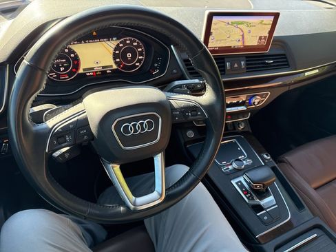 Used 2019 Audi Q5 2.0T Premium Plus w/ Premium Plus Package image 18
