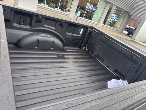 New 2025 Ford F150 Lariat w/ Equipment Group 502A High image 18