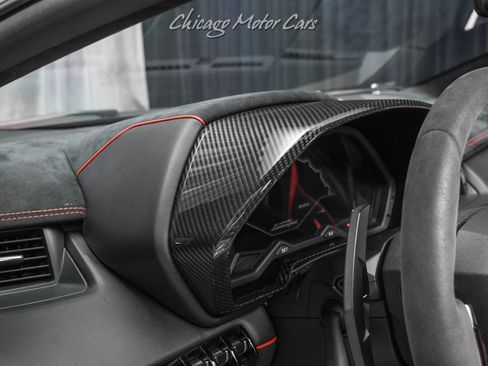 Used 2016 Lamborghini Aventador LP 750-4 Superveloce image 11