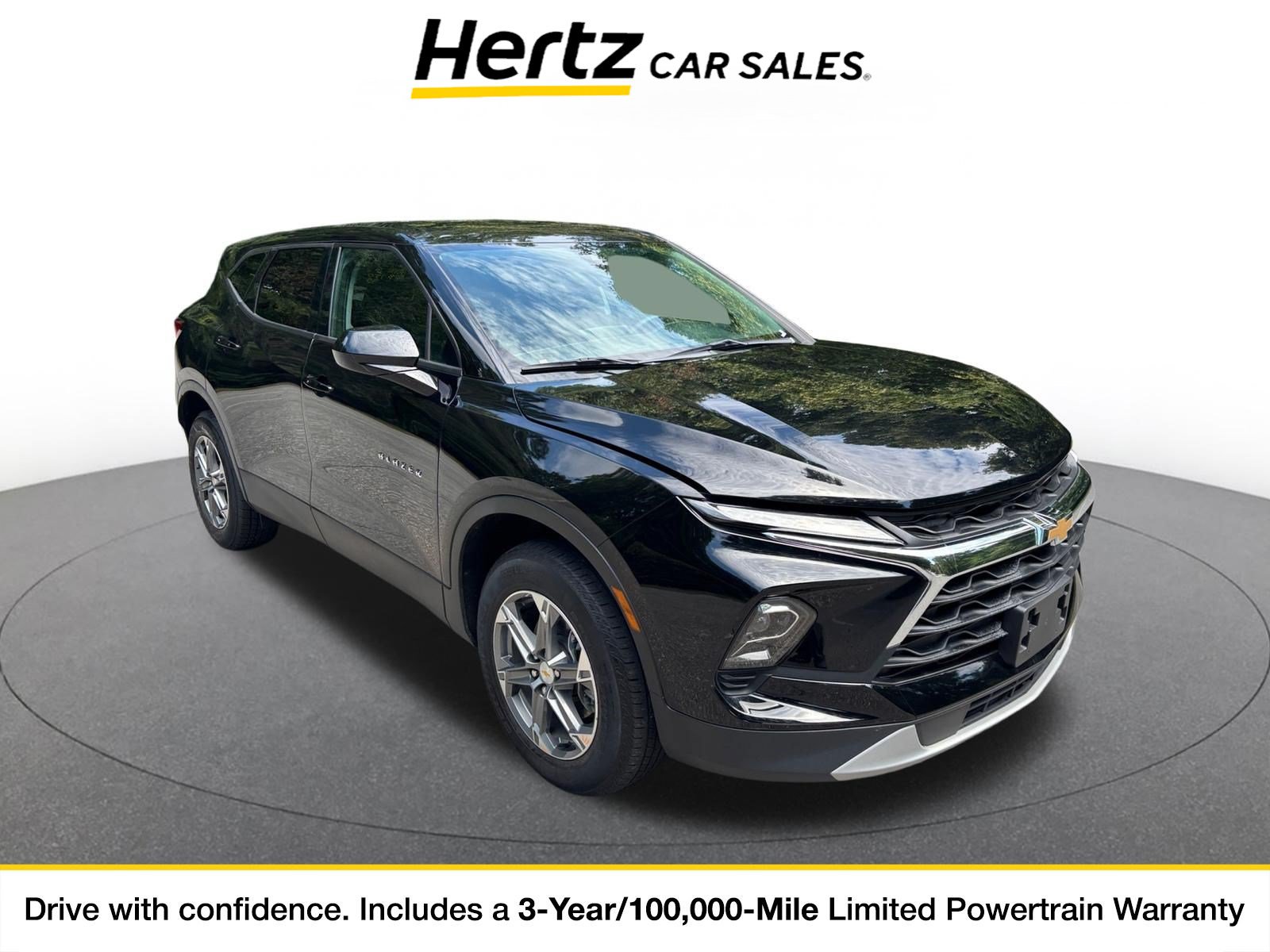 Used 2025 Chevrolet Blazer LT FWD image 1