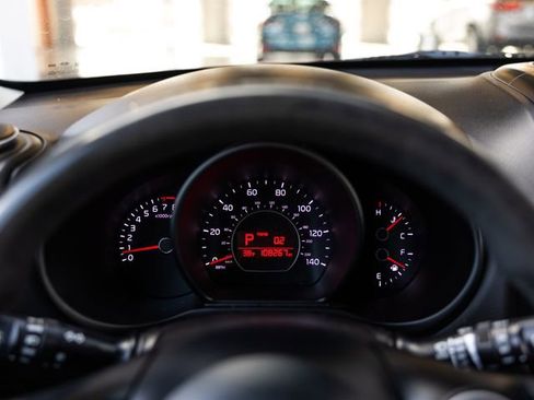 Used 2017 Kia Soul + image 16