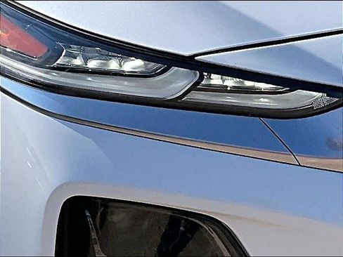 Used 2020 Hyundai Santa Fe SEL w/ Convenience + Premium Package AWD/4WD image 33