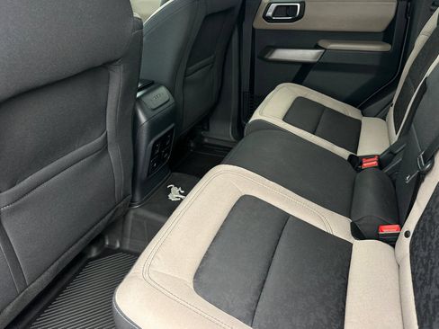 Certified 2022 Ford Bronco Wildtrak AWD/4WD image 11