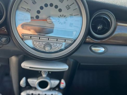 Used 2009 MINI Cooper S image 4