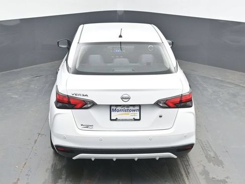 Used 2023 Nissan Versa S FWD image 36