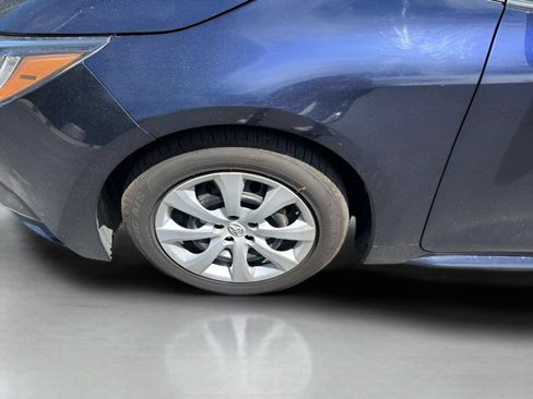 Used 2023 Toyota Corolla LE FWD image 17