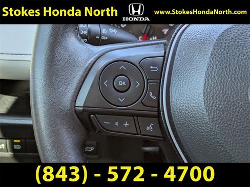 Used 2022 Toyota RAV4 XLE Premium image 24