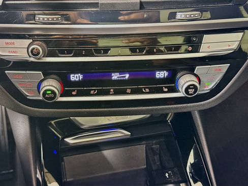 Used 2020 BMW X3 xDrive30i w/ Driving Assistance Package image 18