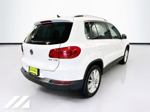 Used 2014 Volkswagen Tiguan SE FWD image 5