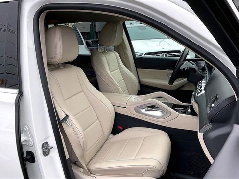 Certified 2020 Mercedes-Benz GLS 450 4MATIC image 7