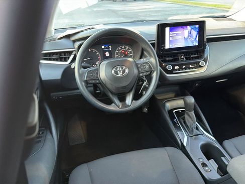 Certified 2025 Toyota Corolla LE FWD image 18