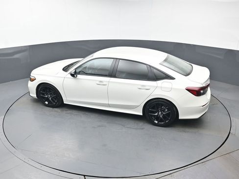 Used 2025 Honda Civic Sport image 33