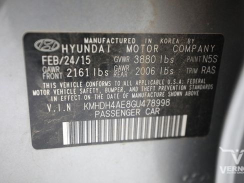 Used 2016 Hyundai Elantra SE w/ Option Group 02 image 13