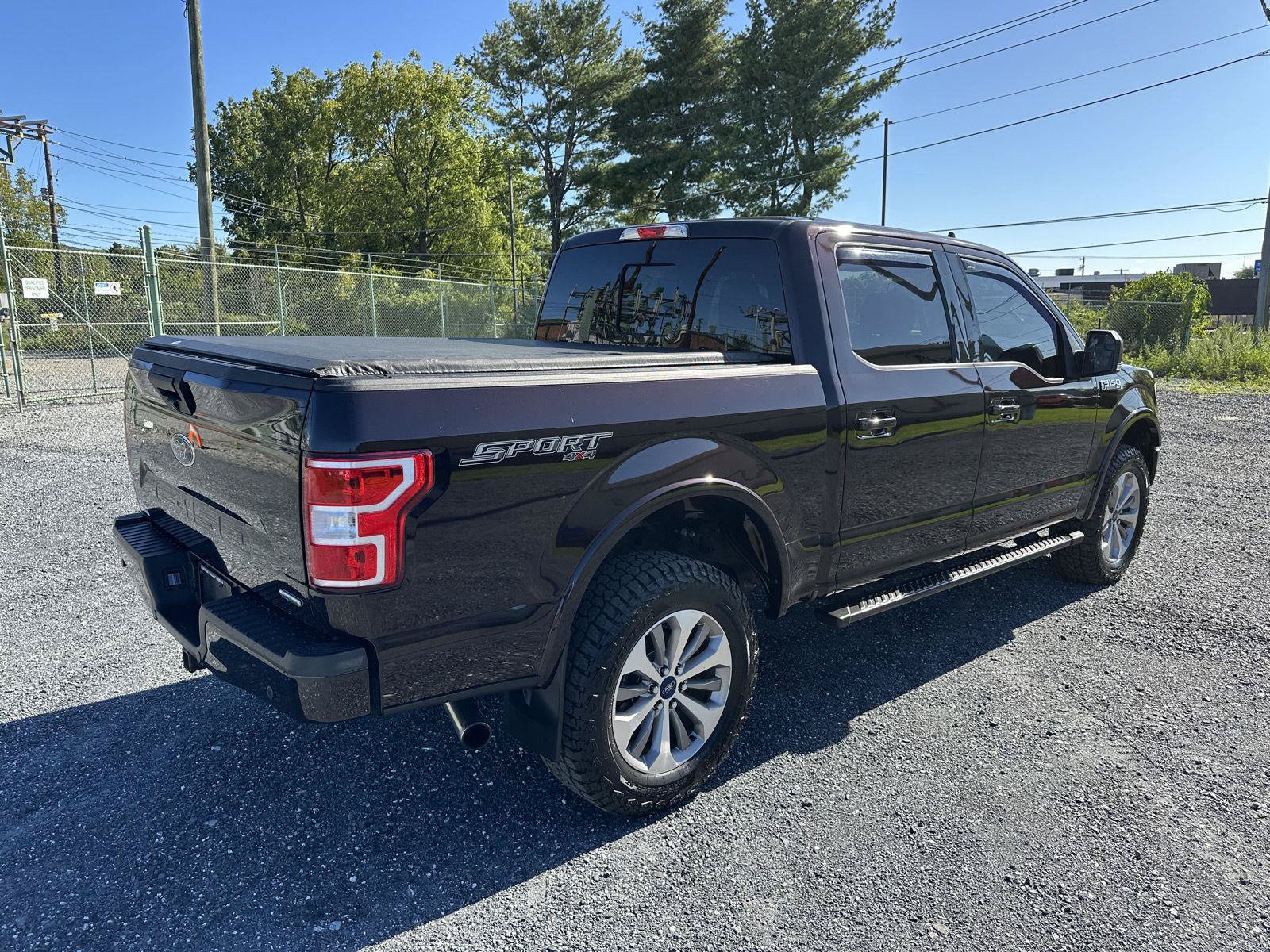 Used 2020 Ford F150 XLT w/ Equipment Group 302A Luxury AWD/4WD image 7