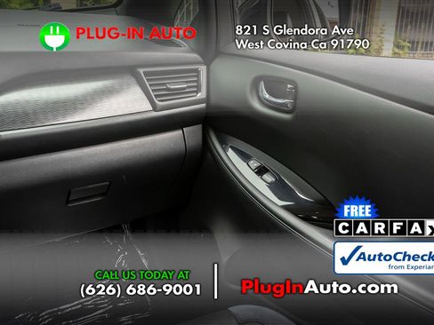 Used 2018 Nissan Leaf SL w/ SL Technology Package FWD image 15