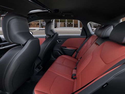 New 2026 Kia K4 GT-Line FWD image 18