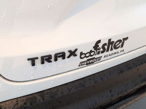 Certified 2024 Chevrolet Trax RS image 30