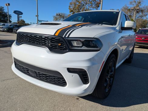 Used 2022 Dodge Durango R/T w/ Hemi Orange Plus Package image 8