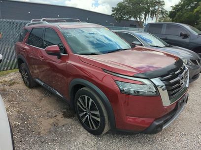 Used 2023 Nissan Pathfinder Platinum