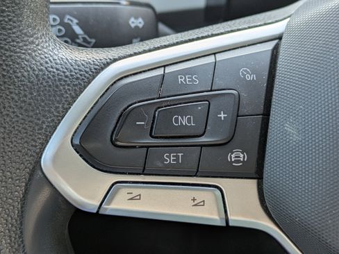 Used 2021 Volkswagen Atlas S image 26