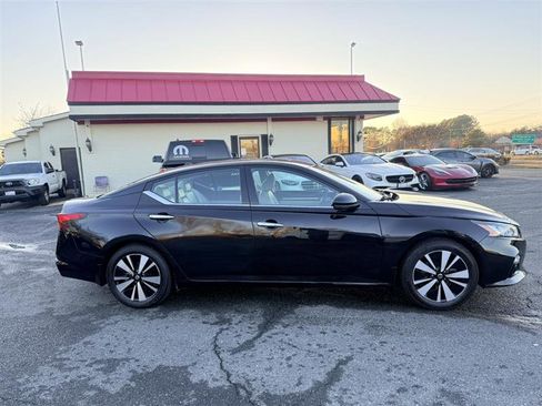 Used 2019 Nissan Altima 2.5 SL image 4