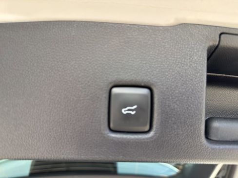 Used 2025 Ford Escape ST-Line Select w/ Tech Pack #2 AWD/4WD image 22
