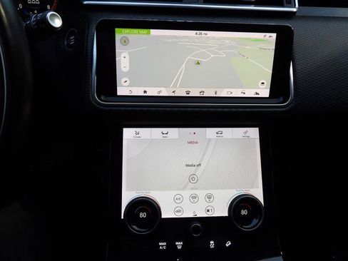 Used 2020 Land Rover Range Rover Velar R-Dynamic S image 22