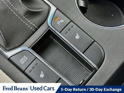Used 2020 Kia Sedona EX FWD image 30
