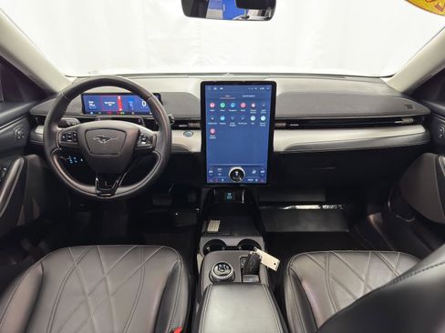 Used 2022 Ford Mustang Mach-E Select w/ Comfort/Technology Package image 24