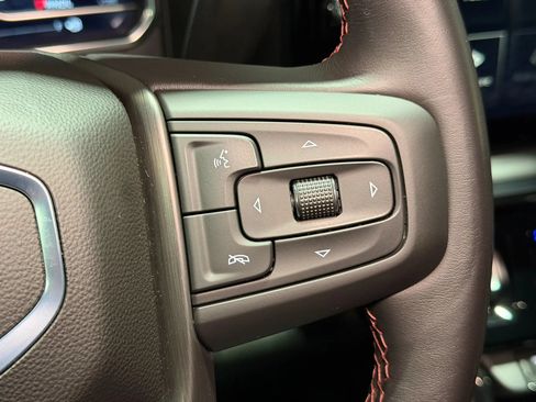 Used 2025 GMC Sierra 2500 AT4X AWD/4WD image 28
