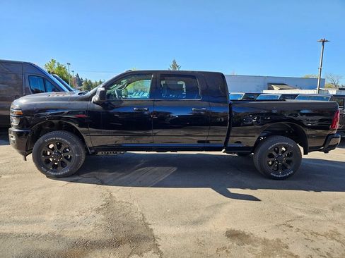New 2026 RAM 2500 Laramie w/ Night Edition AWD/4WD image 4