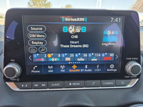 Used 2024 Nissan Sentra SV FWD image 29