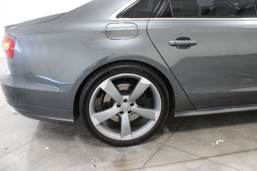 Used 2015 Audi S8 w/ S8 Driver Assistance Package AWD/4WD image 17