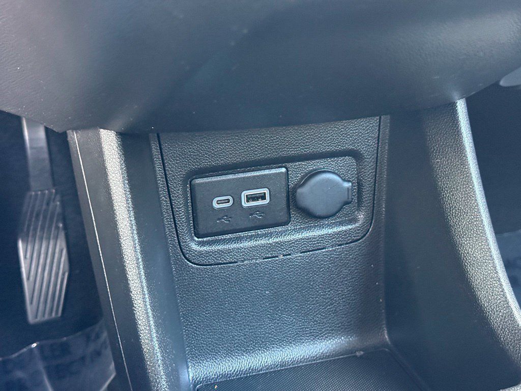 Used 2021 Chevrolet Spark LT FWD image 19