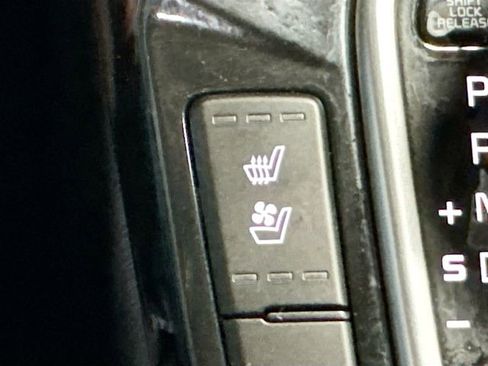 Used 2025 Kia Seltos SX w/ SX Sunroof Package AWD/4WD image 21