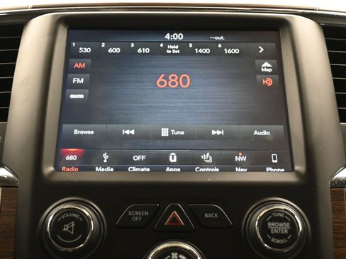 Used 2018 RAM 2500 Laramie w/ Snow Chief Group AWD/4WD image 29