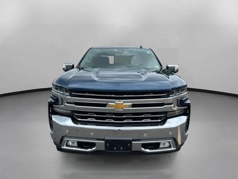 Used 2019 Chevrolet Silverado 1500 LTZ AWD/4WD image 3