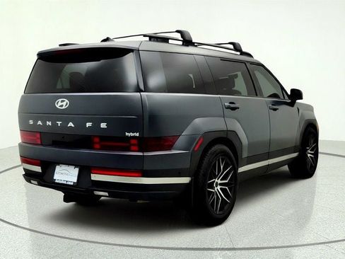 Used 2025 Hyundai Santa Fe Limited FWD image 5