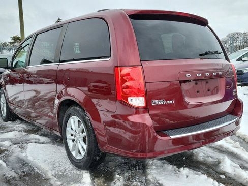 Used 2019 Dodge Grand Caravan SXT w/ Rear Park Assist Package image 7